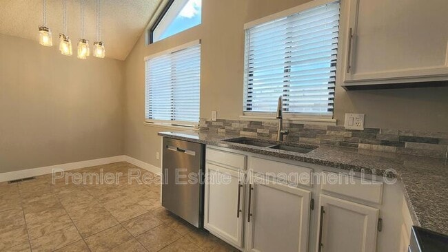 Building Photo - 3762 S Genoa Cir
