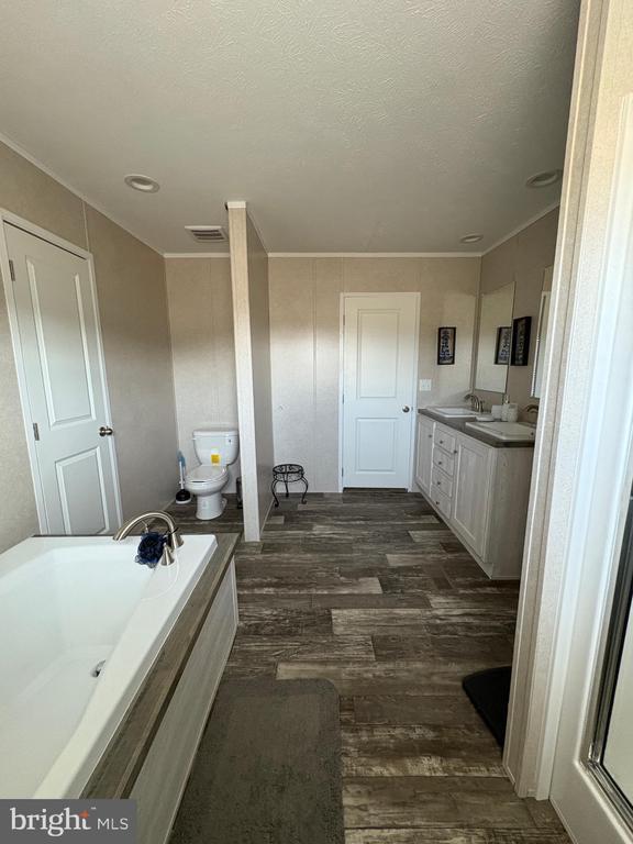 Building Photo - 8236 Camden Rd