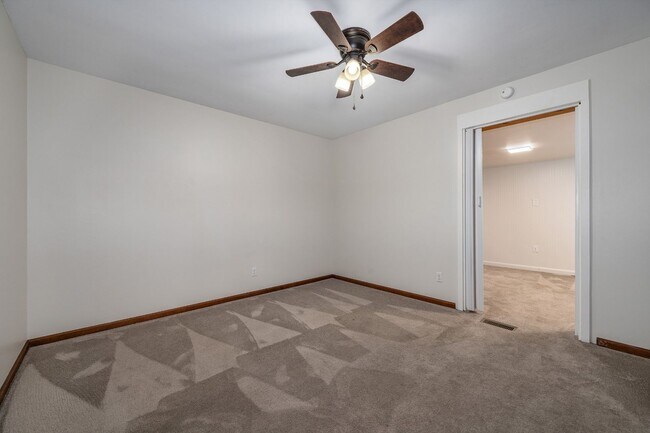 Building Photo - Updated All Brick One-Level