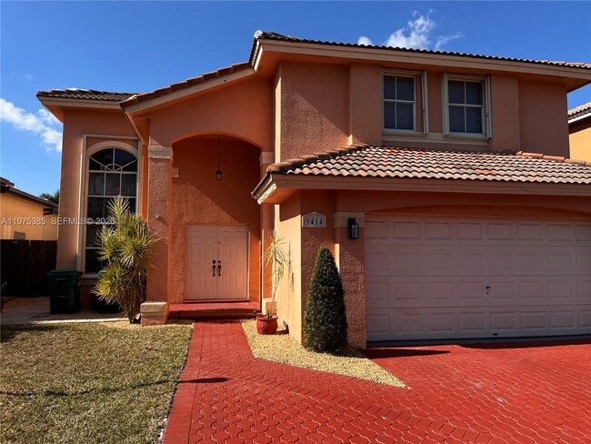 Building Photo - 9414 SW 164th Ct