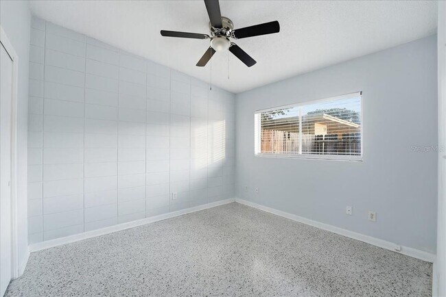 Building Photo - 1418 Beatrice Dr