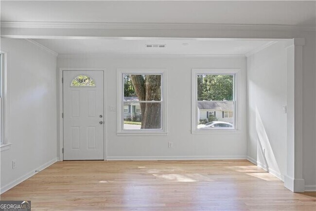 Building Photo - 1967 Sumter St NW