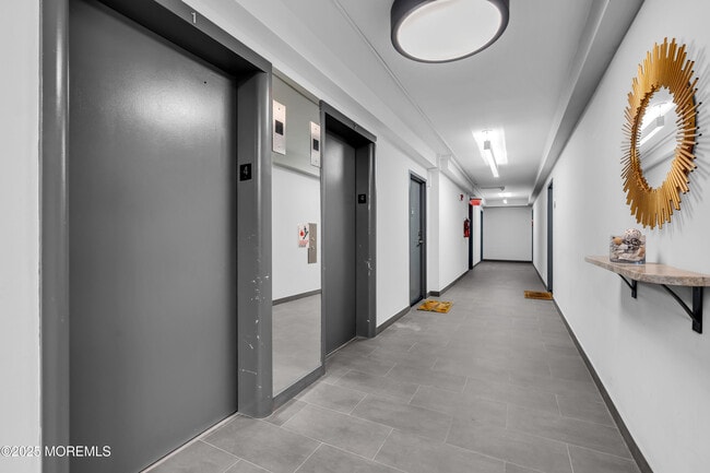 Building Photo - 10 Ocean Blvd