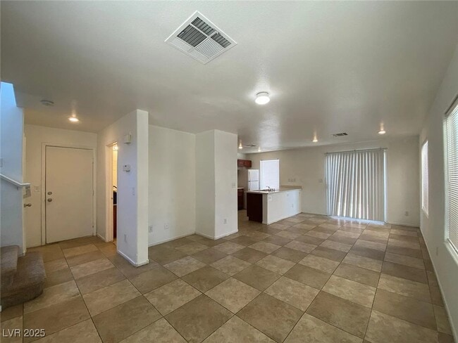 Building Photo - 6062 St Petersburg Dr