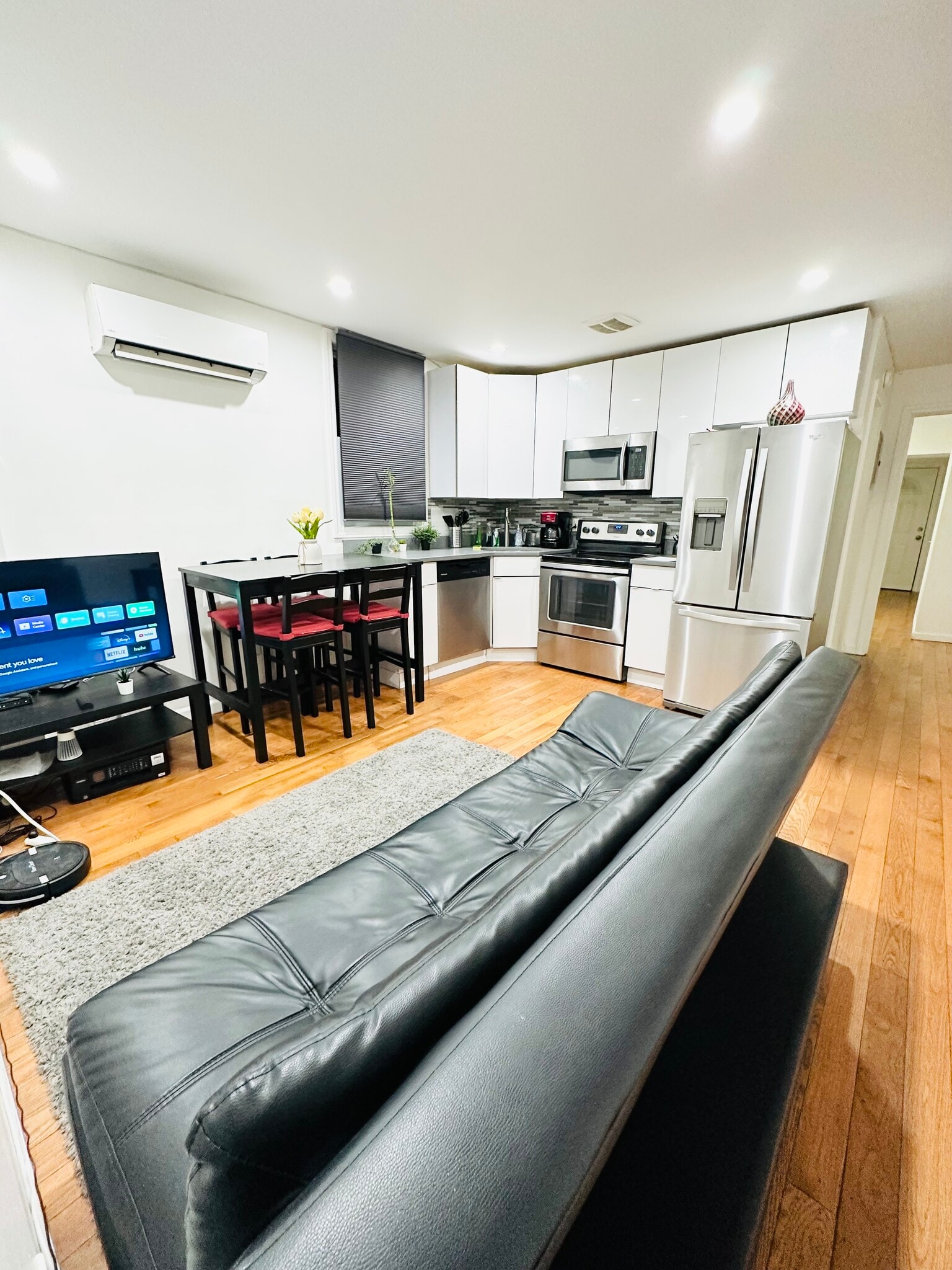 Building Photo - 40 Woodbine St