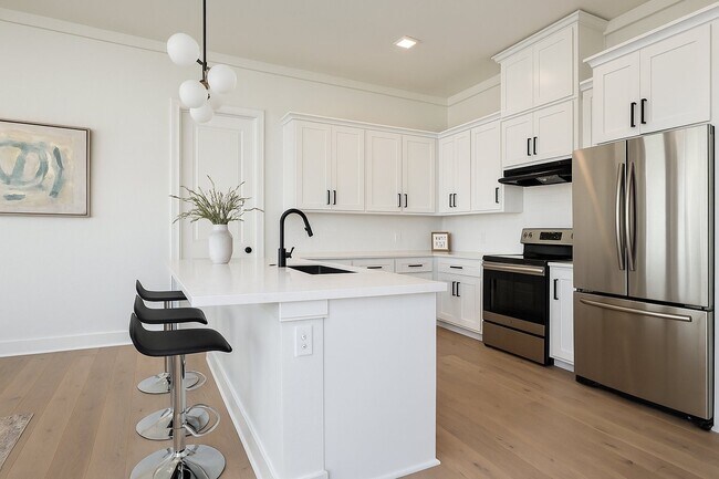 Building Photo - 5831 Outer Banks St