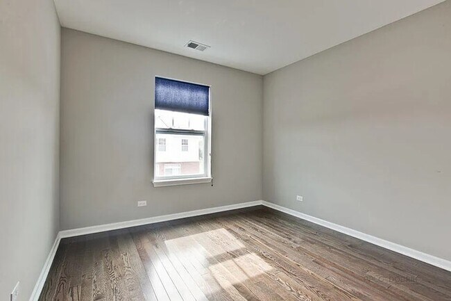 Building Photo - 1154 Windward Ln
