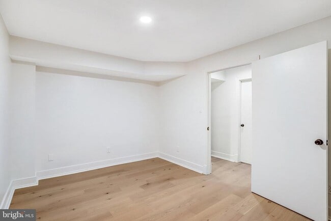 Building Photo - 11109 Elmview Pl
