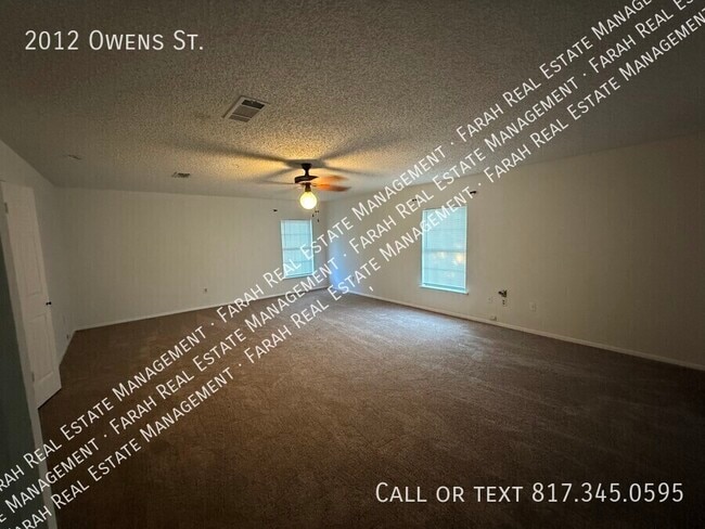 Building Photo - 2012 Owens St