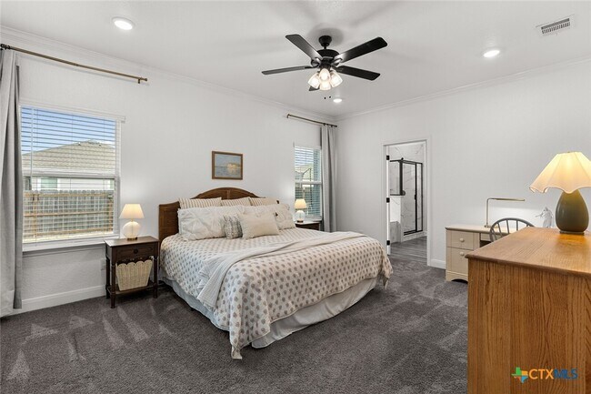 Building Photo - 1606 Flatland Trl