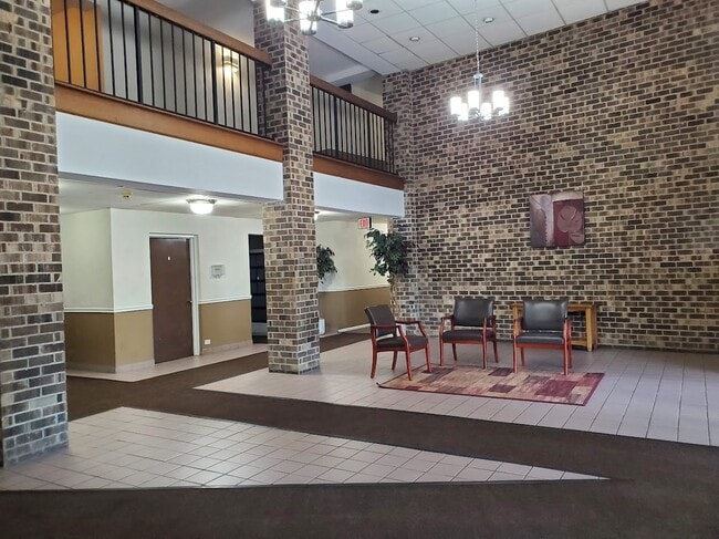 Building Photo - 1463 Mercury Dr