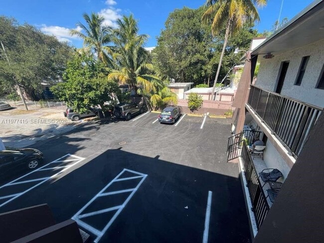 Building Photo - 1484 NW 15th Ave