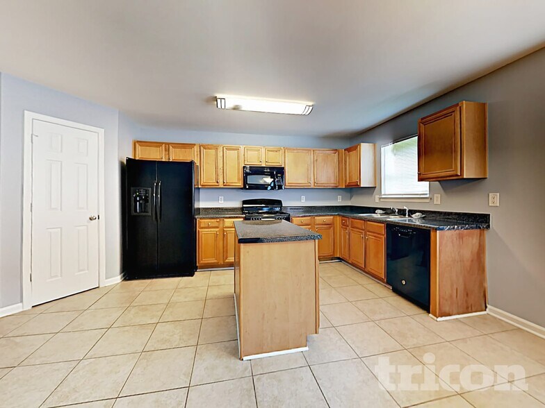 Building Photo - 4275 Spur Look Crossing