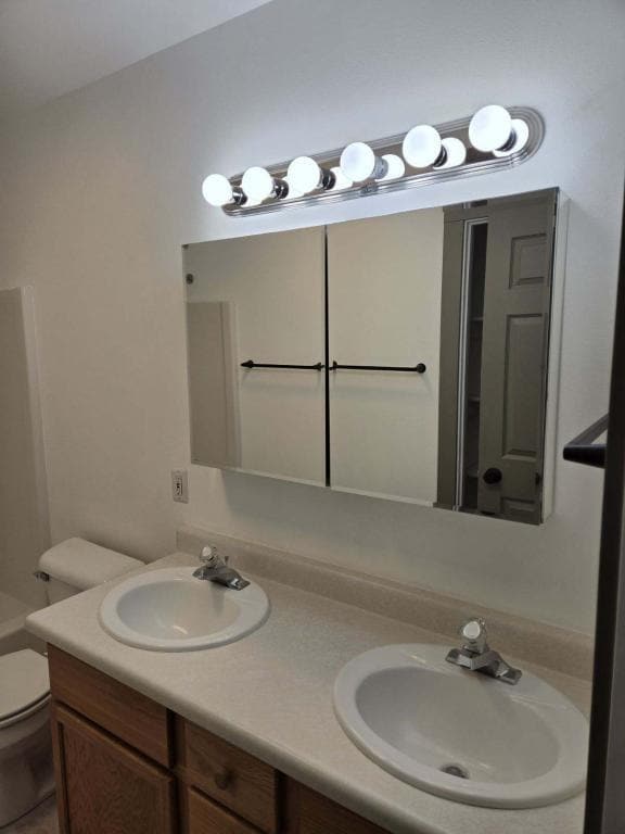 Building Photo - 3302 Laredo Dr