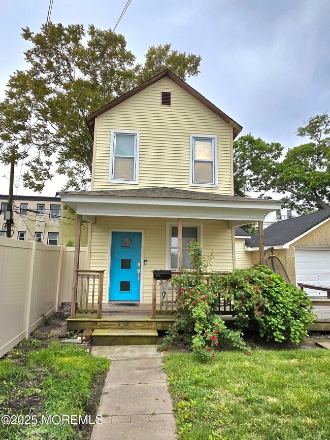 Primary Photo - 408 4th Ave