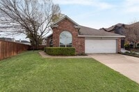 Building Photo - 1220 Royal Crescent Dr