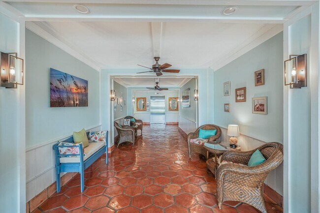 Building Photo - 225 S Beach Rd