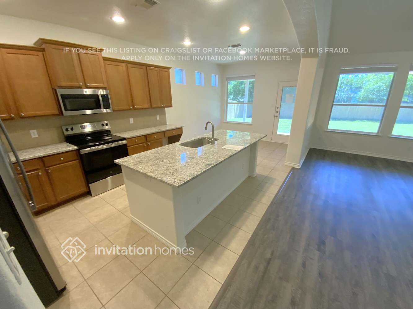 Building Photo - 700 Bur Oak Dr