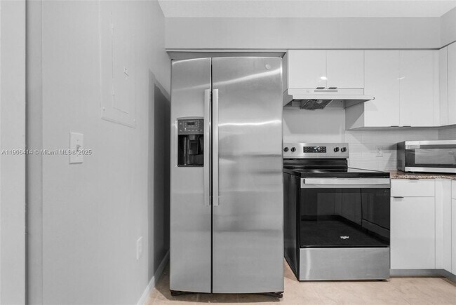 Building Photo - 4320 NW 107th Ave