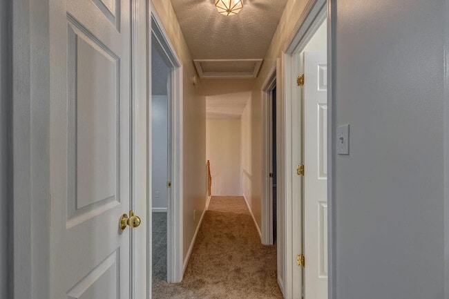 Building Photo - 632 Vonbryan Trace