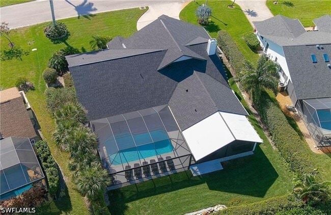 Building Photo - 2307 Queens Way