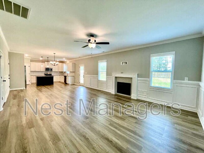 Building Photo - 141 Burnside Dr
