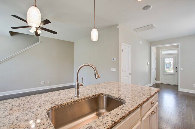Building Photo - 135 Fulmar Pl