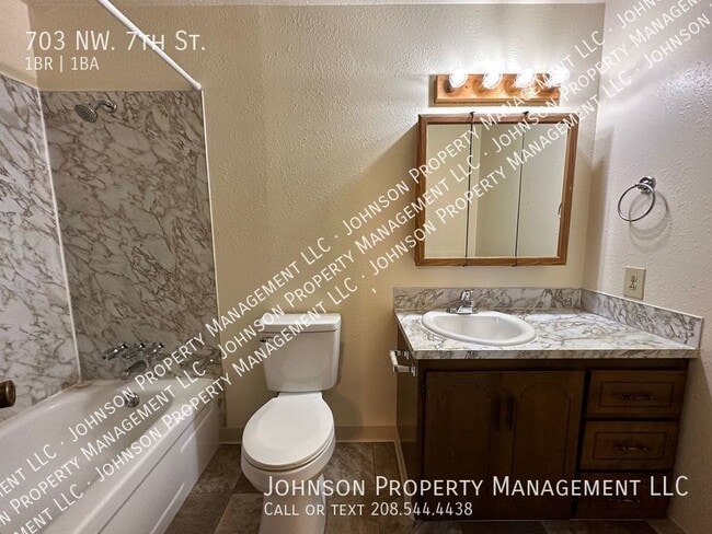 Building Photo - 703 NW 7th St