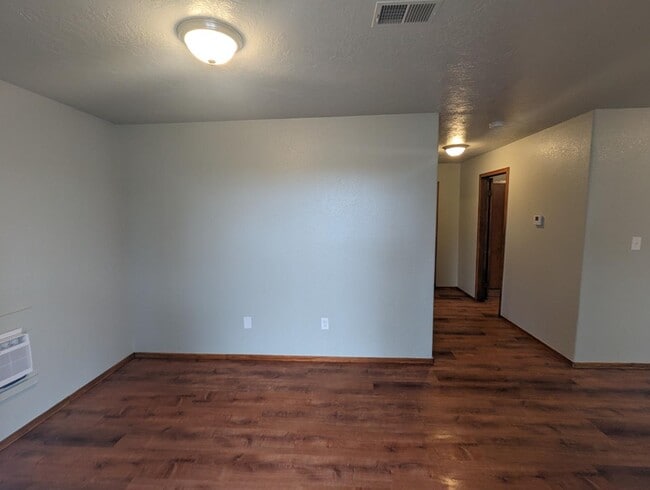 Building Photo - 500 23rd Ave