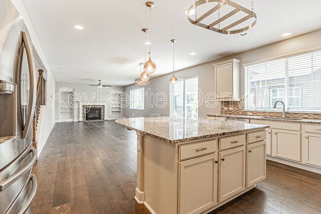 Building Photo - 7823 S Quantock Way