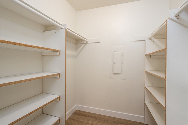 Building Photo - Charming 1 bedroom home in the Tranquil Casitas De La Costa Community.