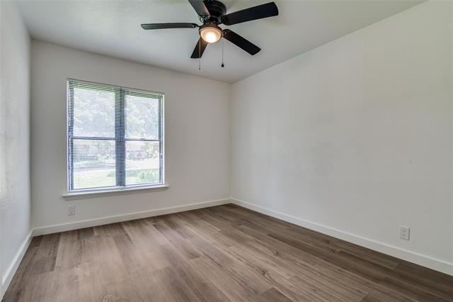 Building Photo - 2715 Tolosa Dr