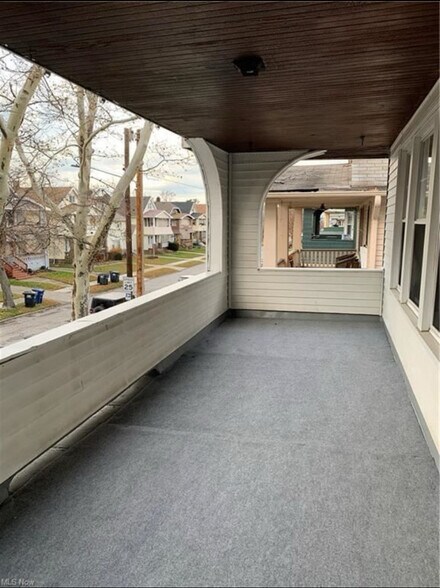 Building Photo - 2077 Lewis Dr