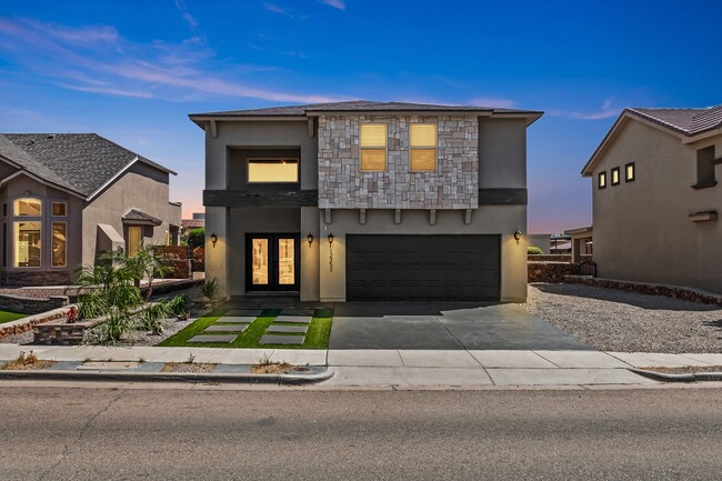 Building Photo - 12352 Stansbury Dr