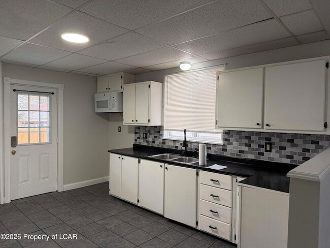 Building Photo - 178 S Sherman St