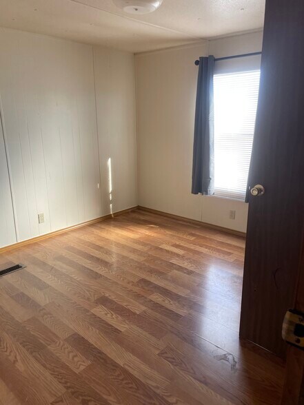 Building Photo - 7317 Walden Dr