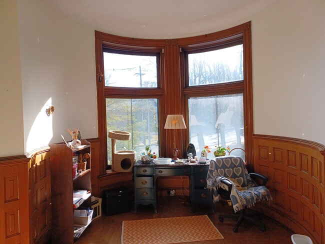 Building Photo - 3507 Clifton Ave