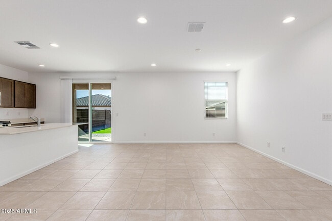 Building Photo - 20924 S 231st Way