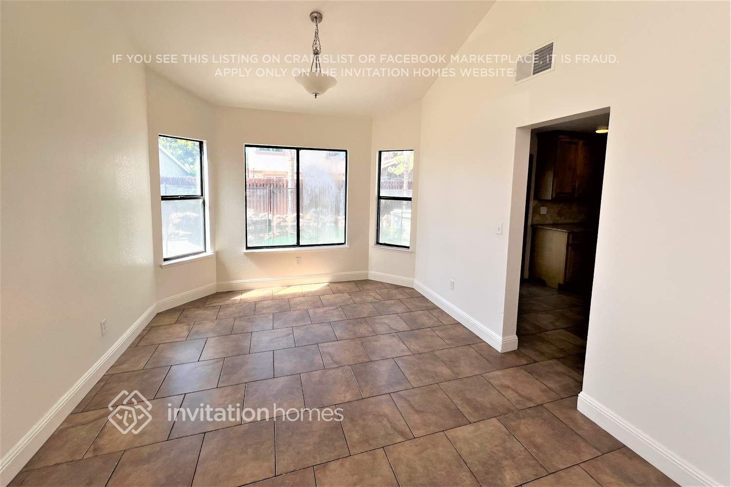 Building Photo - 3324 Lowther Way