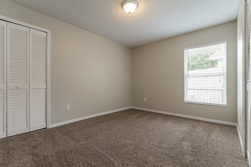 Building Photo - 8853 Parliament Ct