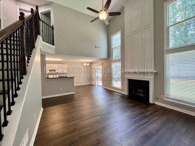 Building Photo - 2813 Priestcliff Dr SE