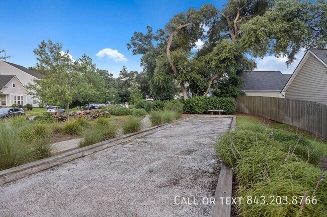Building Photo - 803 Lachicotte Creek Dr