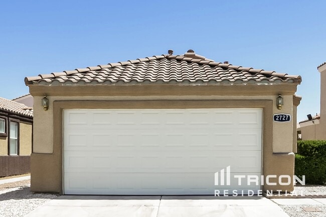 Building Photo - 2727 W Richmar Ave
