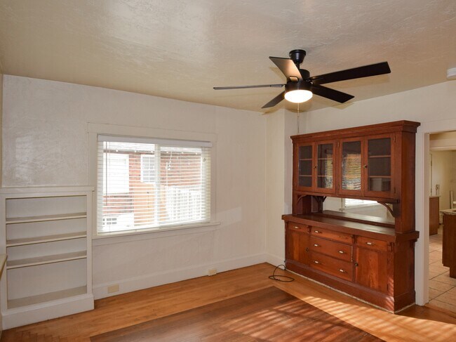 Building Photo - 89 Marindale Ave