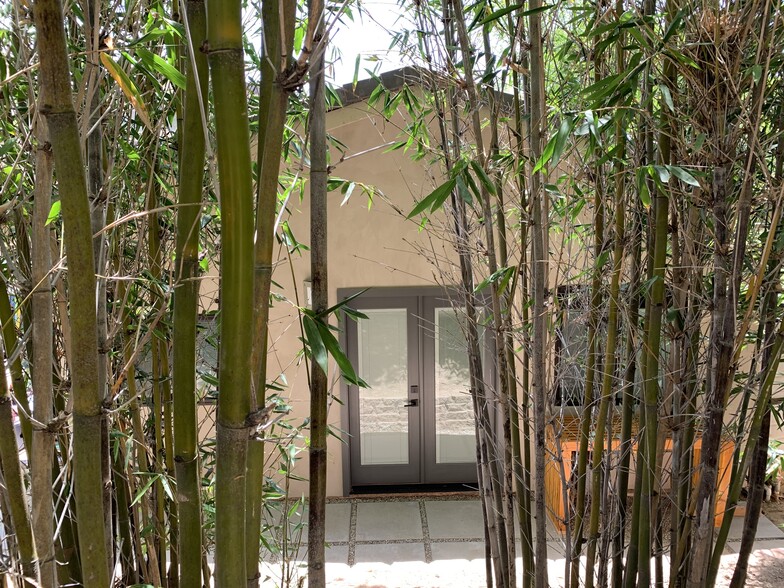 Building Photo - 2021 Calle Yucca