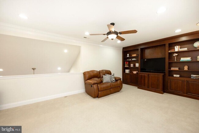 Building Photo - 2917 Cottonwood Ln