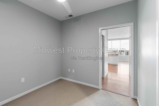 Building Photo - 4100 Lindell Blvd