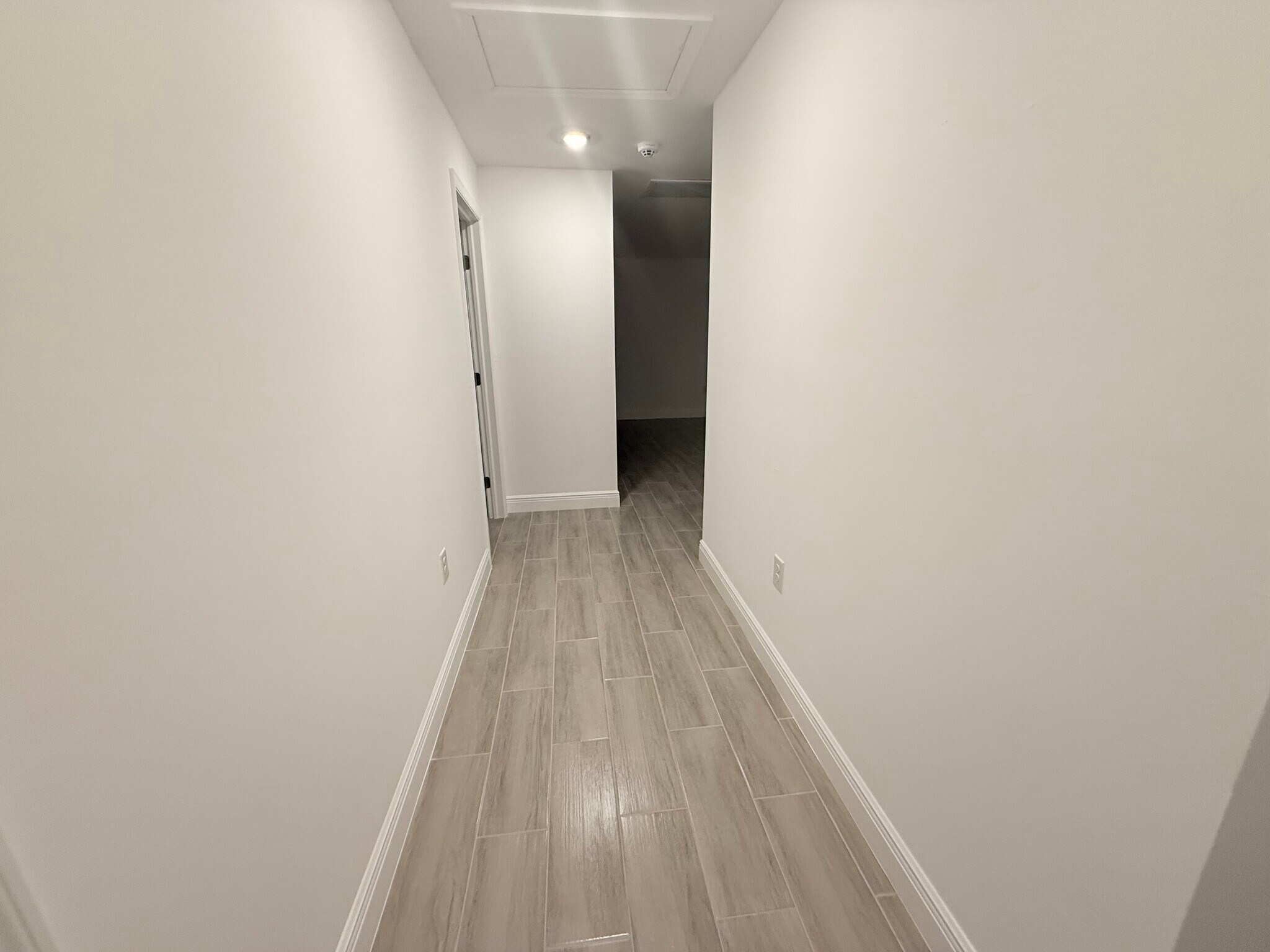 Building Photo - 2156 Edison Ave