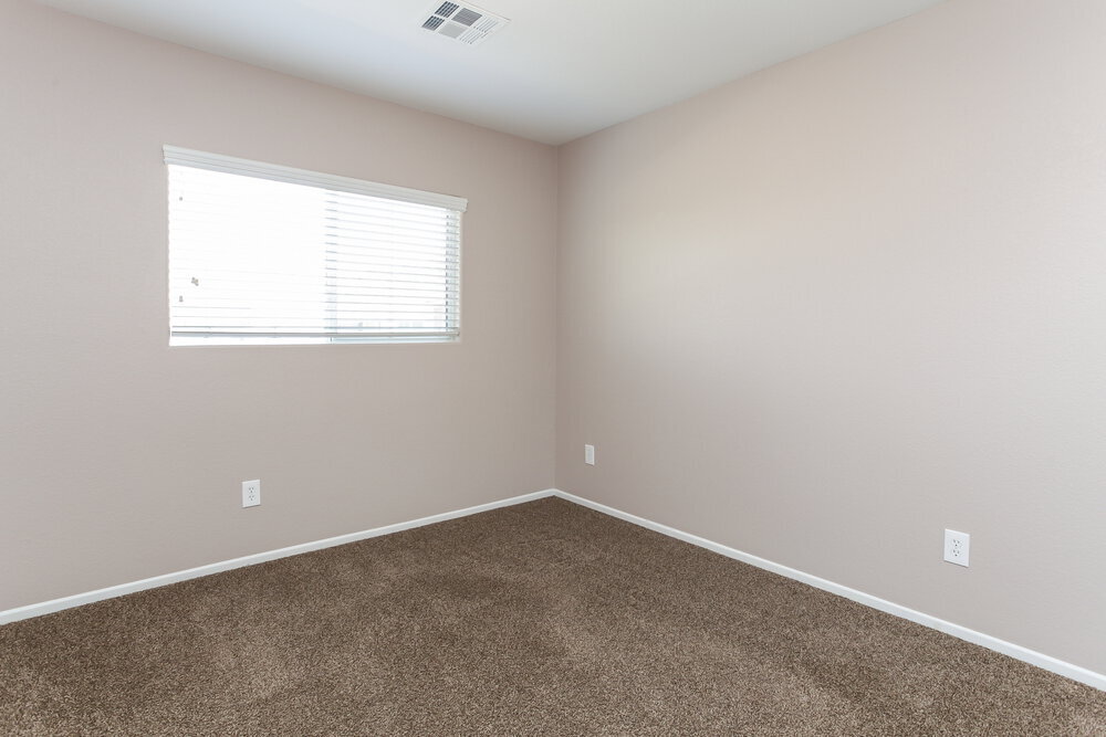 Building Photo - 3342 Villa Fiori Ave