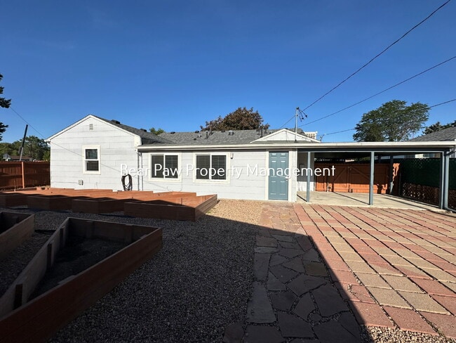 Building Photo - Great Home in Denver!!